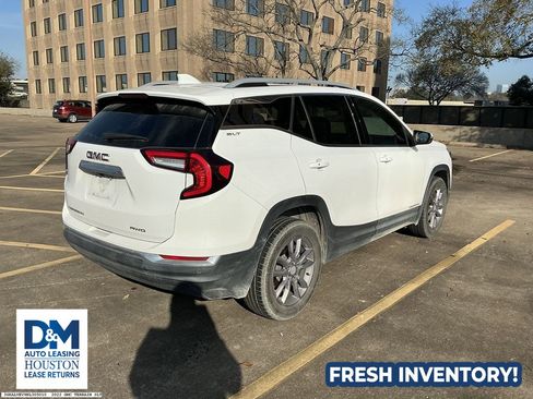 Used 2022 GMC Terrain SLT image 5