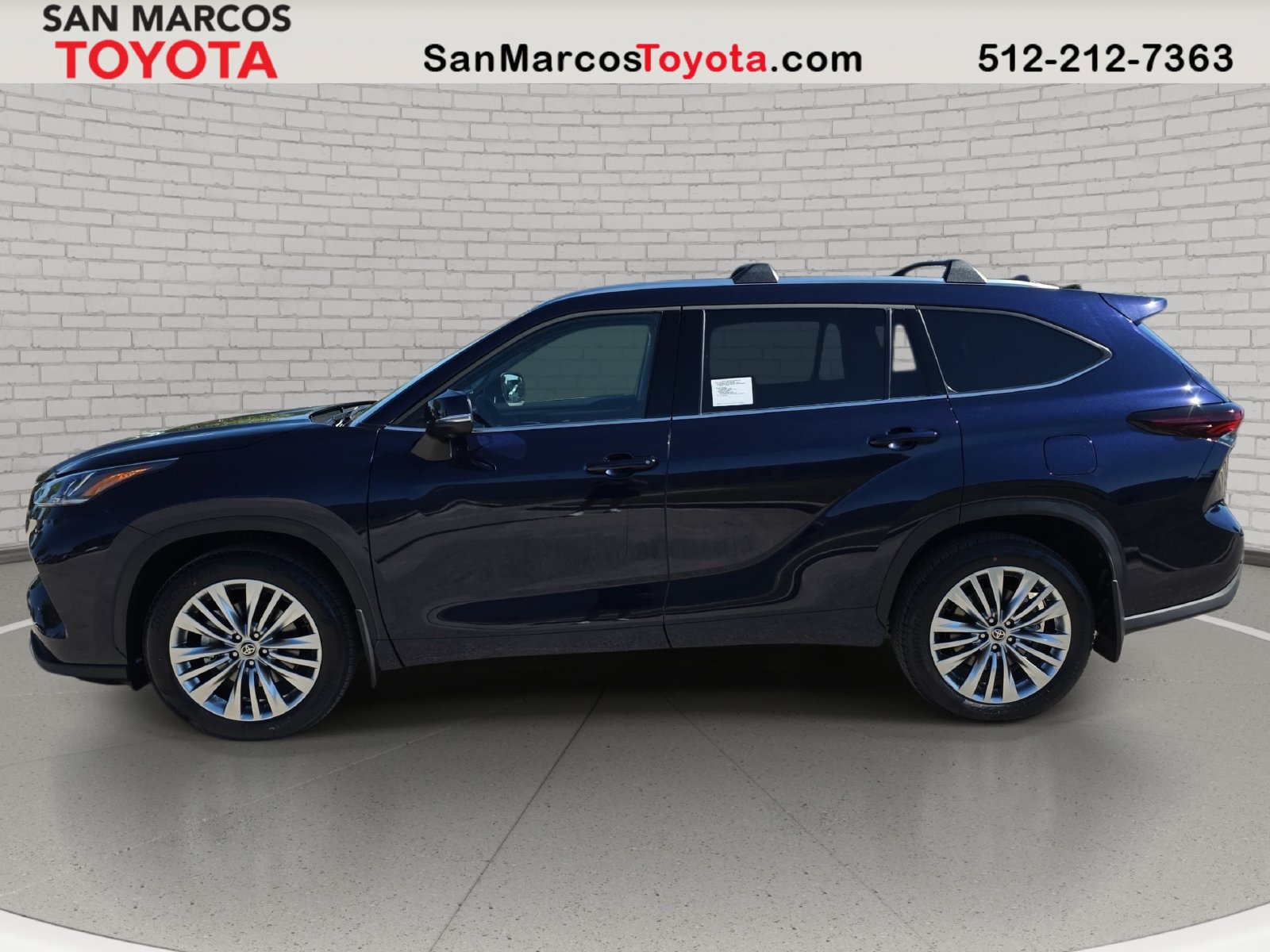 New 2026 Toyota Highlander Platinum AWD/4WD image 8