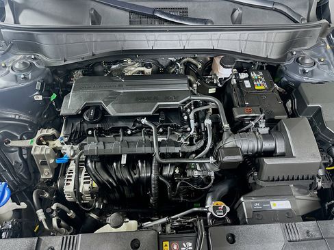 Used 2025 Hyundai Kona SEL image 32