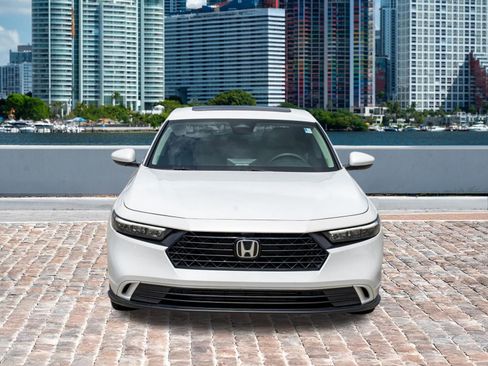 Used 2023 Honda Accord EX image 2