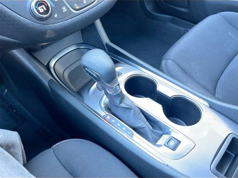 Used 2024 Chevrolet Malibu LT image 16