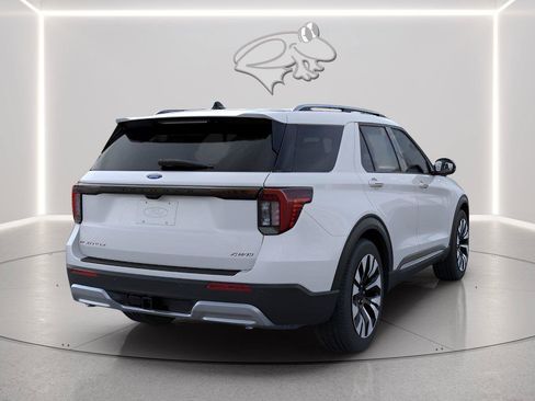 Used 2026 Ford Explorer Platinum w/ LUX Leather Package AWD/4WD image 6