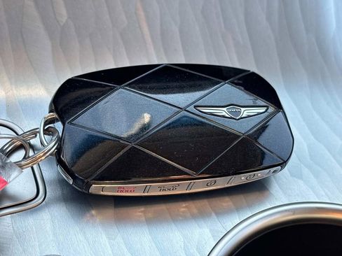 New 2026 Genesis Electrified GV70 image 33