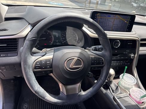 Certified 2022 Lexus RX 350 AWD w/ Premium Package image 10