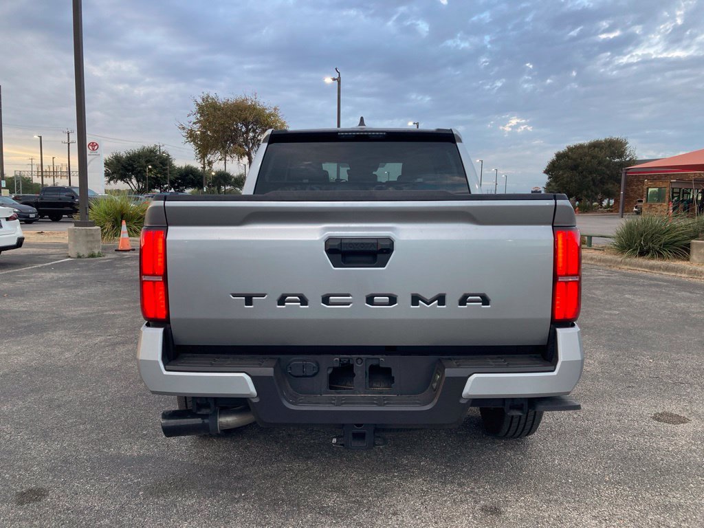 Used 2026 Toyota Tacoma SR5 RWD image 6