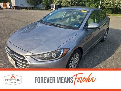 Used 2017 Hyundai Elantra SE