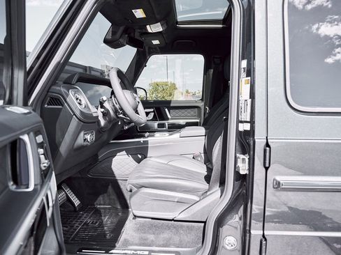 Used 2026 Mercedes-Benz G 63 AMG 4MATIC image 33