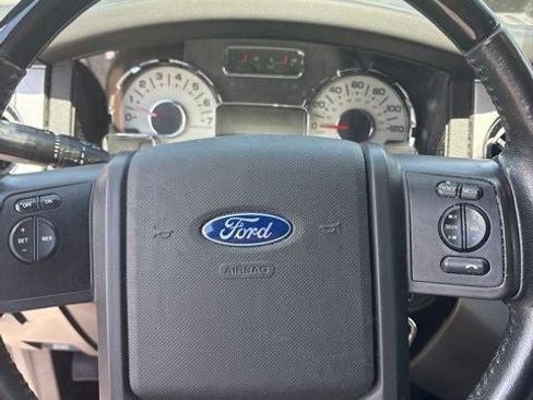 Used 2013 Ford Expedition EL Limited AWD/4WD image 17