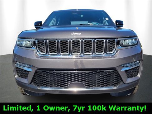 Certified 2024 Jeep Grand Cherokee Limited image 2