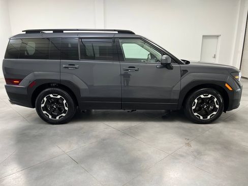 Used 2025 Hyundai Santa Fe SEL image 8