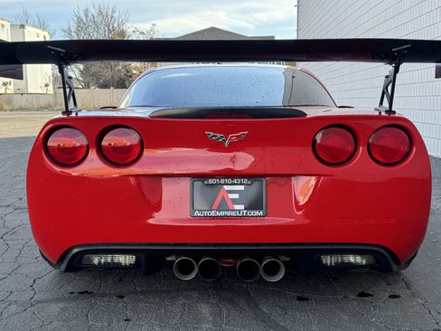 Used 2009 Chevrolet Corvette Z06 w/ Preferred Equipment Group image 25