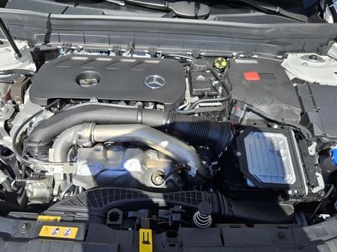 New 2026 Mercedes-Benz GLB 250 image 24