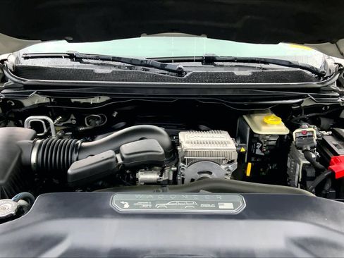 Used 2022 Jeep Wagoneer Series II w/ Rear Seat Video Group 1 RWD image 28