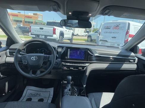Used 2025 Toyota Camry LE FWD image 38