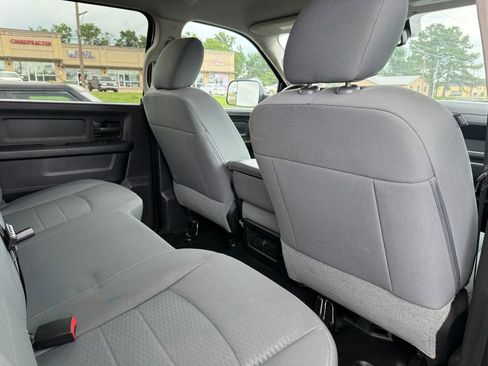 Used 2016 RAM 2500 Tradesman w/ Chrome Appearance Group AWD/4WD image 7