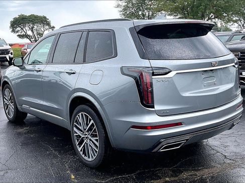 Used 2025 Cadillac XT6 Sport w/ Technology Package AWD/4WD image 5