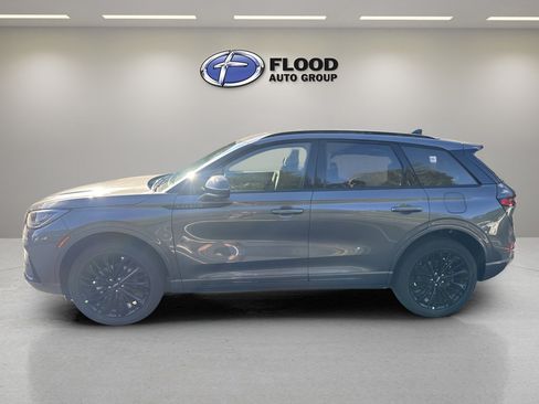 New 2026 Lincoln Corsair Premiere image 5