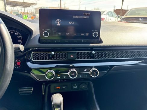 Used 2023 Honda Civic Sport image 14