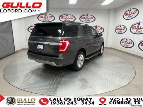 Certified 2021 Ford Expedition XLT RWD image 2