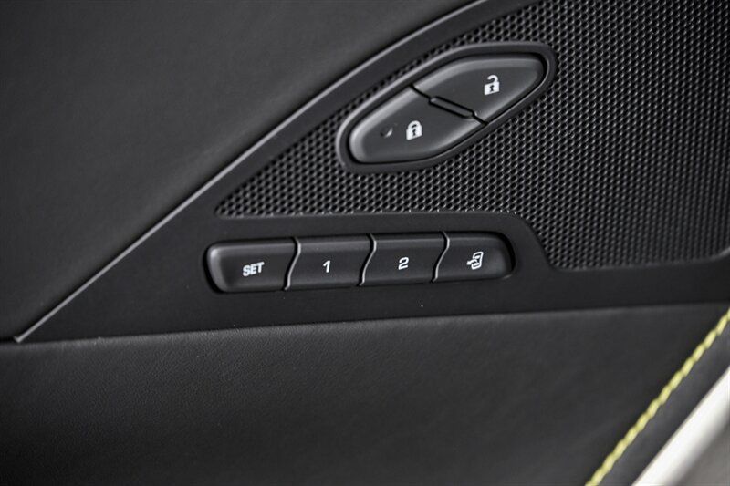 Used 2016 Chevrolet Corvette Z06 w/ C7.r Special Edition RWD image 14