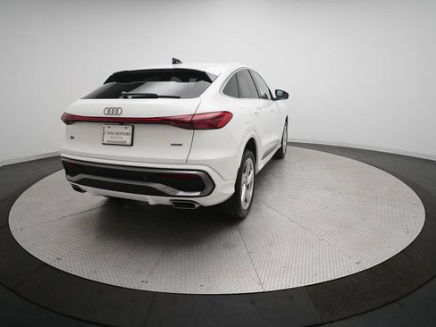 Used 2025 Audi Q5 Premium Plus w/ Premium Plus image 37