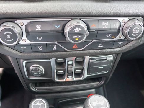 New 2026 Jeep Wrangler Unlimited Sport AWD/4WD image 19