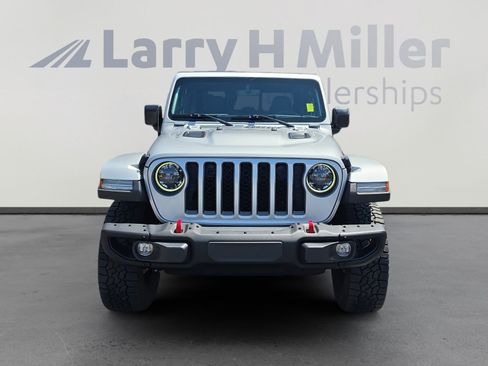 Used 2023 Jeep Gladiator Rubicon w/ LED Lighting Group AWD/4WD image 8