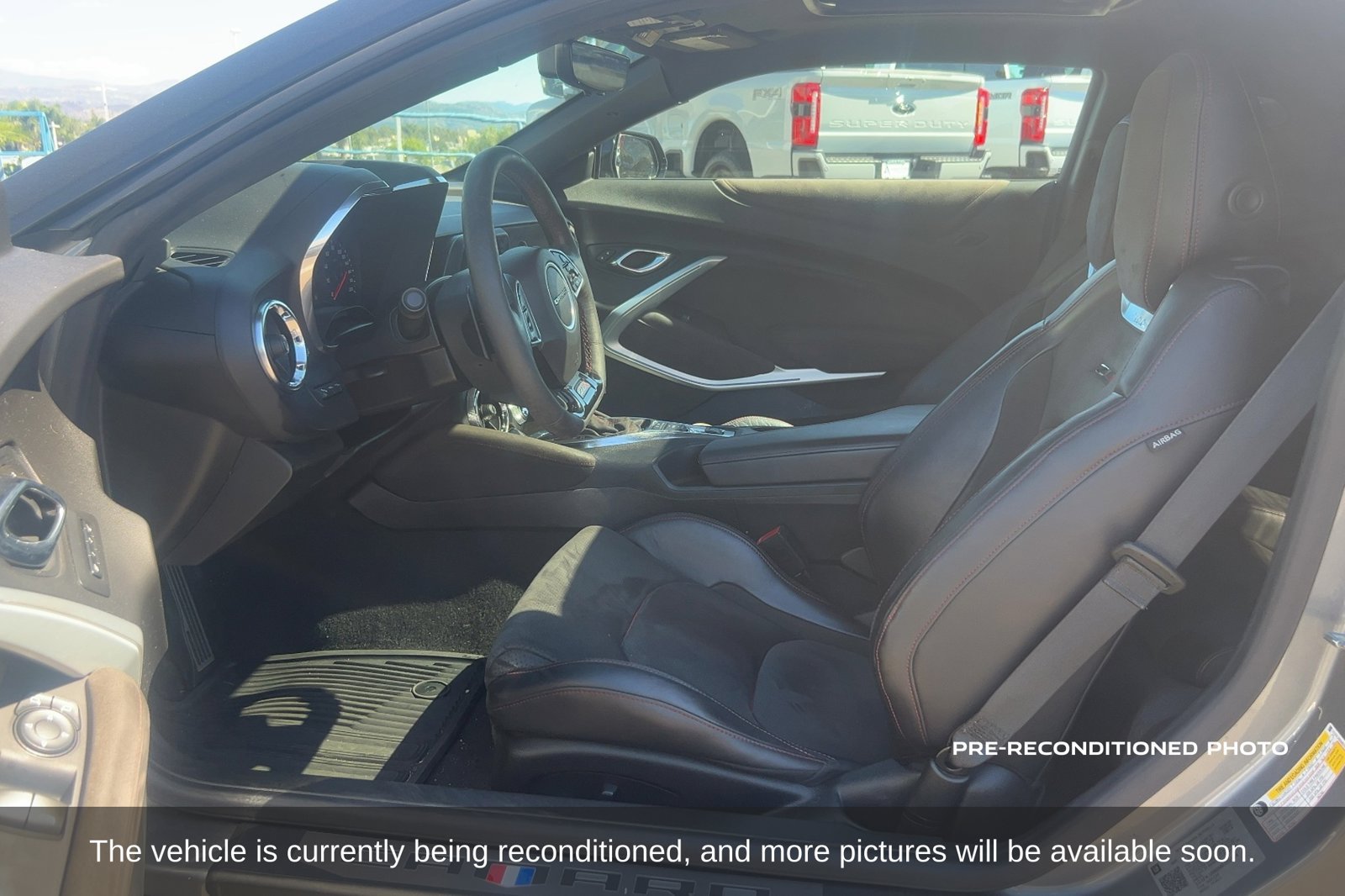 Used 2021 Chevrolet Camaro ZL1 RWD image 11