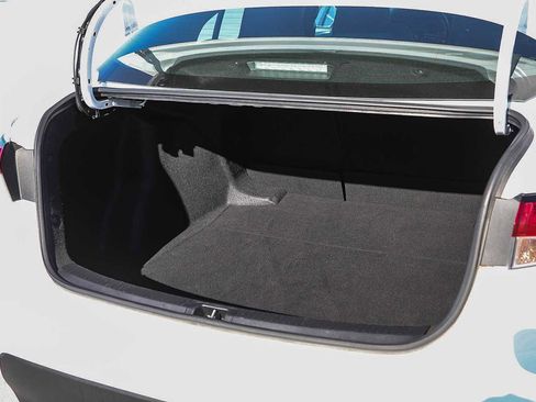 Certified 2023 Toyota Corolla LE image 26