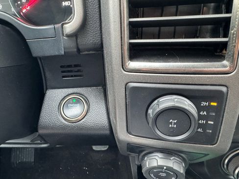 Used 2018 Ford F150 Raptor w/ Equipment Group 802A Luxury image 23