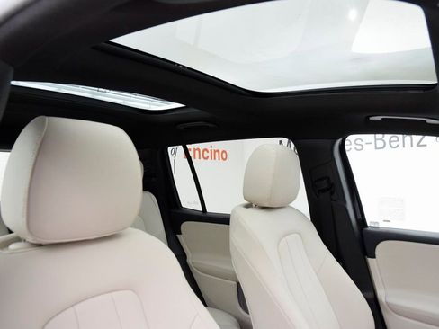 Used 2026 Mercedes-Benz GLB 250 image 18