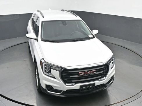 Used 2023 GMC Terrain SLE w/ Driver Convenience Package FWD image 43
