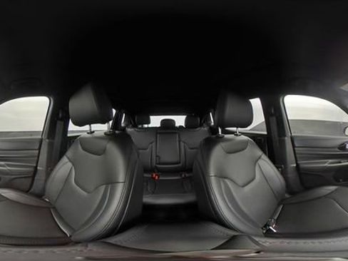 New 2025 Jeep Compass Limited w/ High Altitude Package image 44