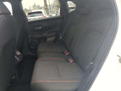 Used 2024 Honda HR-V Sport image 28