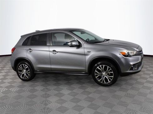 Used 2019 Mitsubishi Outlander Sport LE image 6
