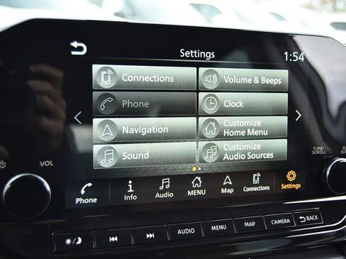 New 2025 Nissan Pathfinder Platinum image 18