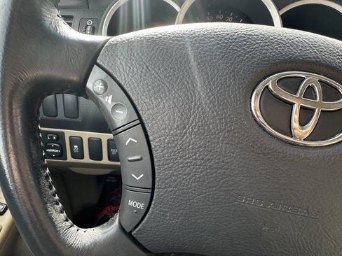 Used 2009 Toyota Tacoma 4x4 Double Cab image 4