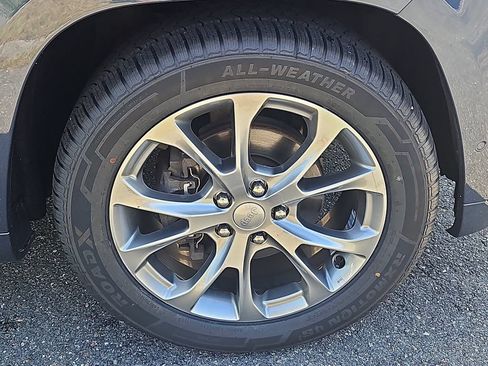 Used 2019 Jeep Grand Cherokee Summit w/ Platinum Series Group AWD/4WD image 10