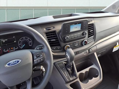 New 2025 Ford Transit 350 148 Low Roof AWD image 4