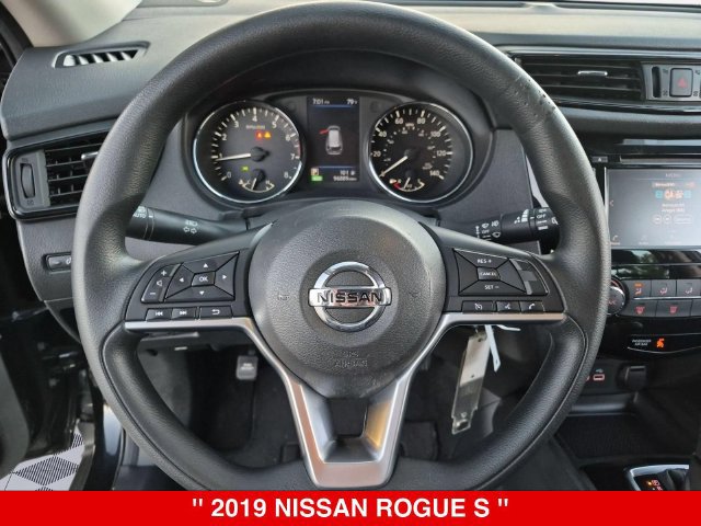 Used 2019 Nissan Rogue S AWD/4WD image 18