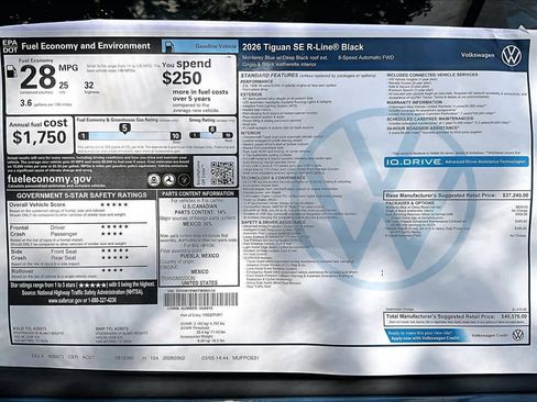 New 2026 Volkswagen Tiguan SE R-Line image 18