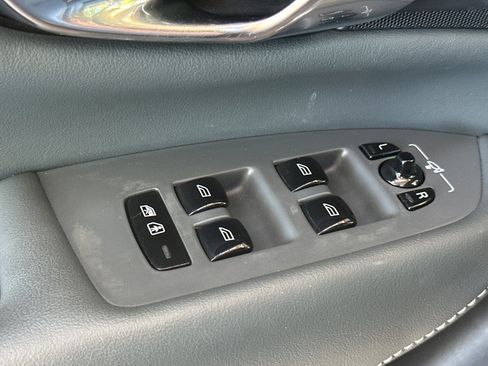 Used 2021 Volvo XC90 T8 Inscription w/ Advanced Package image 12