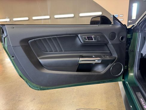 Used 2022 Ford Mustang GT Premium w/ Black Accent Package RWD image 51