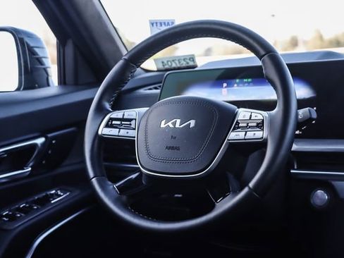 Used 2025 Kia Telluride SX Prestige X-Pro image 18