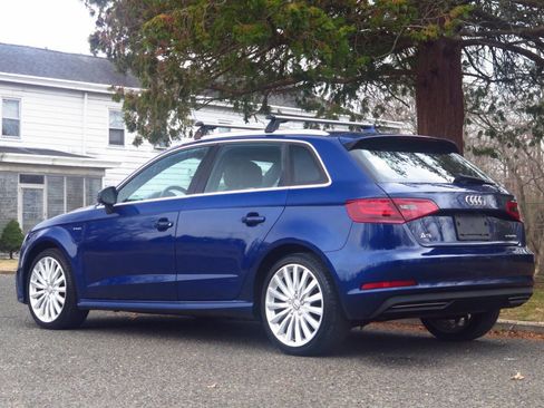 Used 2016 Audi A3 e-tron Prestige w/ Prestige Package image 3