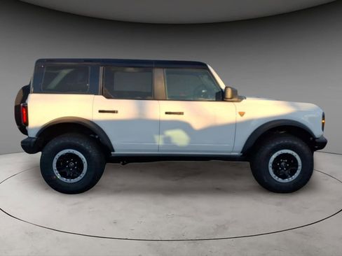 New 2025 Ford Bronco Badlands w/ Sasquatch Package image 10
