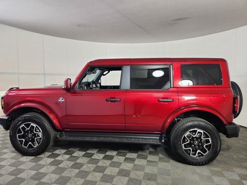 New 2026 Ford Bronco Outer Banks AWD/4WD image 4