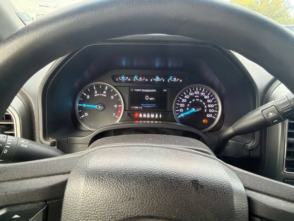 Used 2019 Ford F250 XLT w/ XLT Value Package AWD/4WD image 11