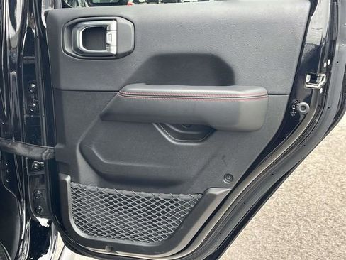 Used 2024 Jeep Wrangler Unlimited Rubicon image 22