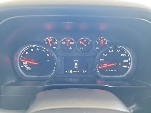 Used 2021 Chevrolet Silverado 1500 Custom Trail Boss w/ LPO, Dark Essentials Package AWD/4WD image 20